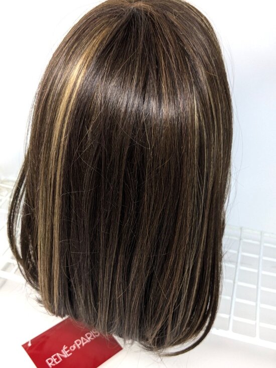 Renee of Paris Brown Bob Wig Lace Front Highlights NIB Medium Length Brunette main image 16
